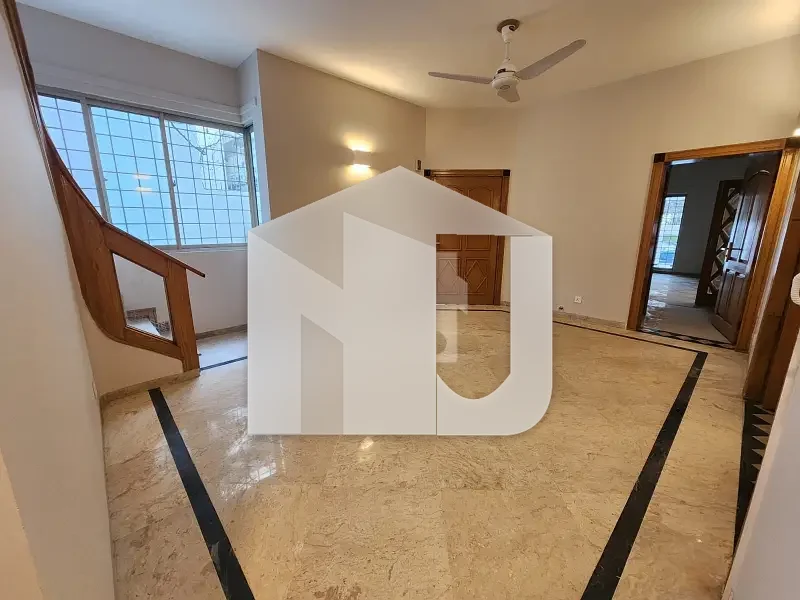 FULL HOUSE FOR RENT IN F-8, photo 14