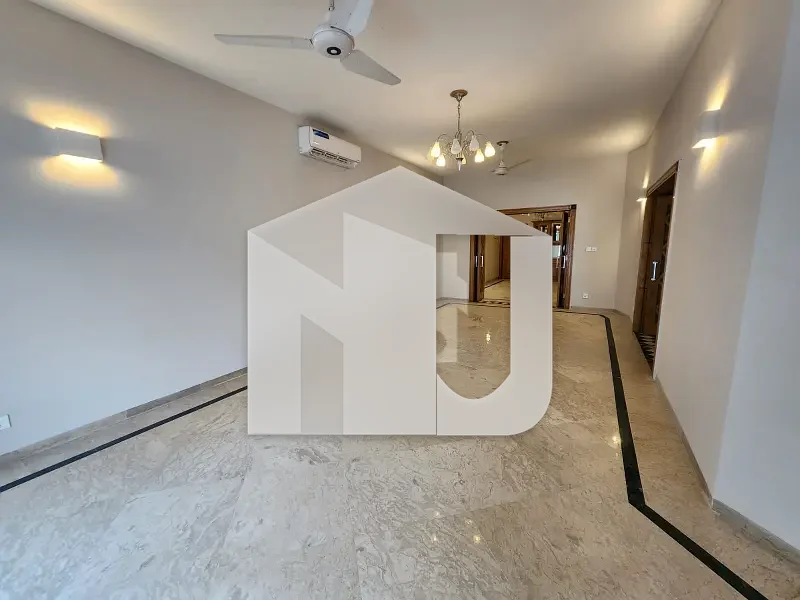 FULL HOUSE FOR RENT IN F-8, photo 7