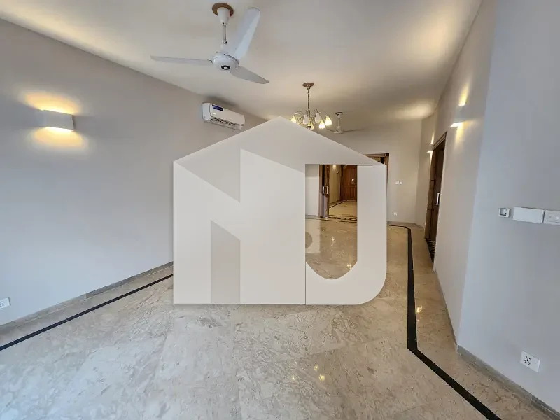 FULL HOUSE FOR RENT IN F-8, photo 11