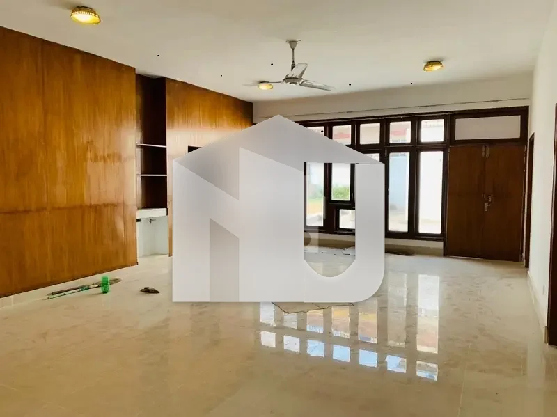 4 KANAL FULL HOUSE FOR RENT IN F-8, photo 2