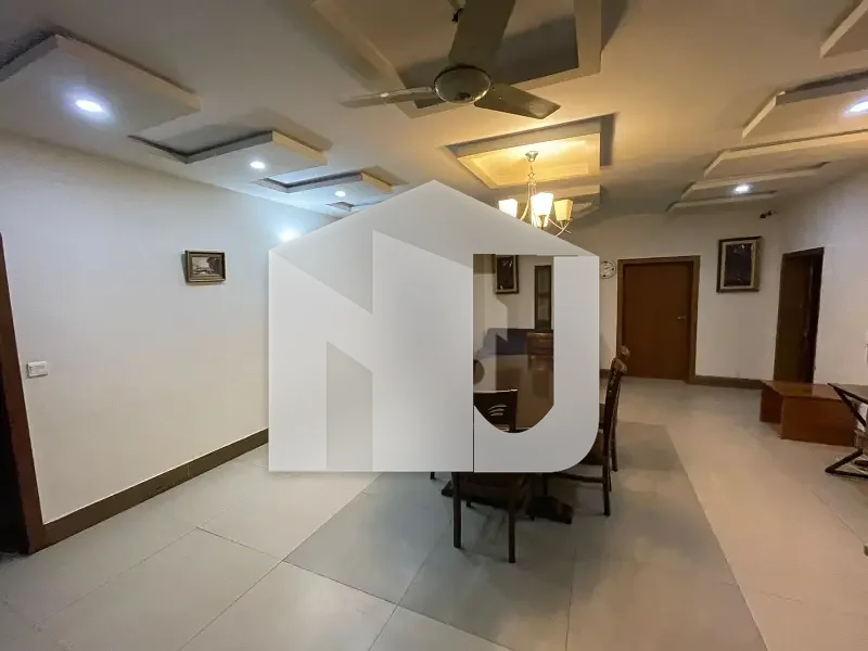 2 KANAL FULLY FURNISHED HOUSE FOR RENT IN F-8, photo 11