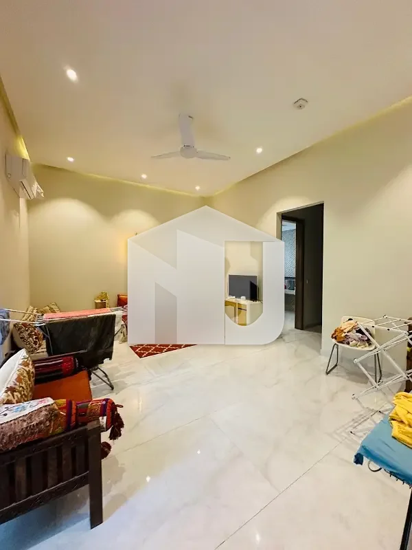 Brand New Ultra Modern House For Rent On Prime Location With Big Basement, photo 22