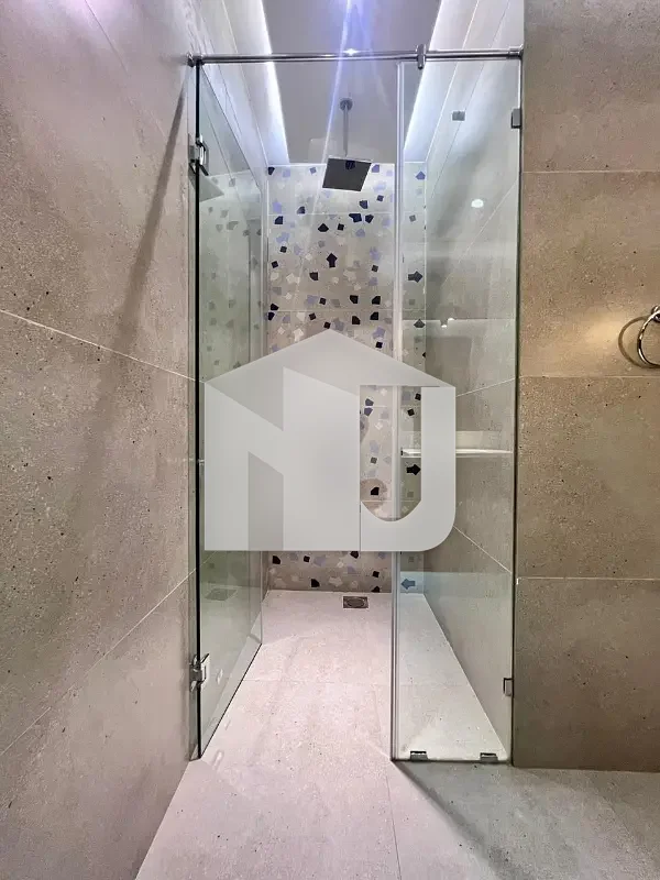 Brand New House For Rent On Most Prime Location, photo 9