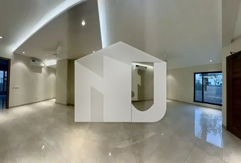 Brand New House For Rent On Most Prime Location, photo 24