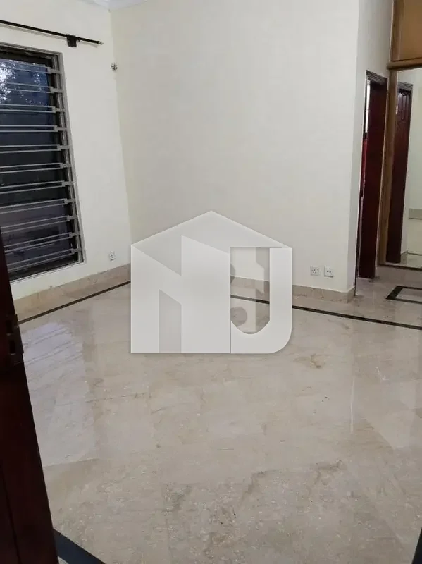 Highly-Desirable House Available In I-8/2 For rent, photo 2