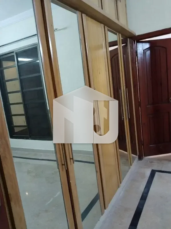 Highly-Desirable House Available In I-8/2 For rent, photo 7