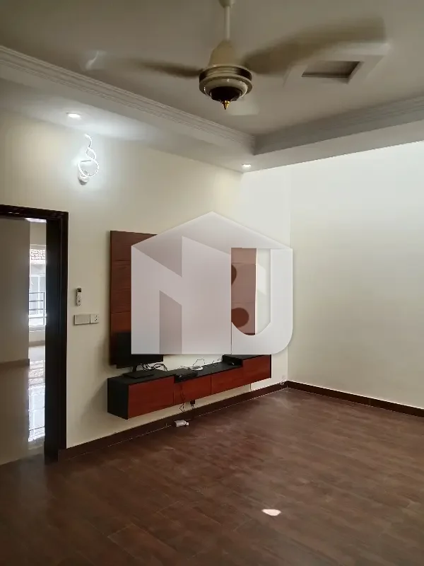 BAHERIA ENCLAVE ISLMABAD 8 MARLA BRAND NEW LUXURY HOUSE AVAILABLE FOR RENT, photo 7