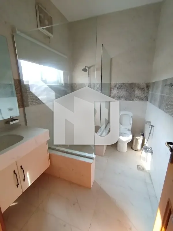 1 Kanal Beautiful House for Rent in F-10, Islamabad, photo 13