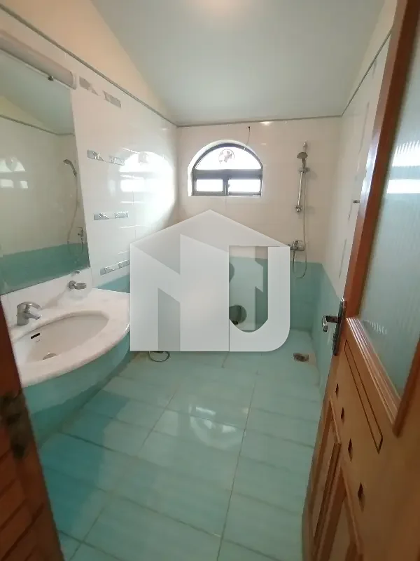 1 Kanal Beautiful House For Rent With Solar Energy In F-11/3, Islamabad, photo 15
