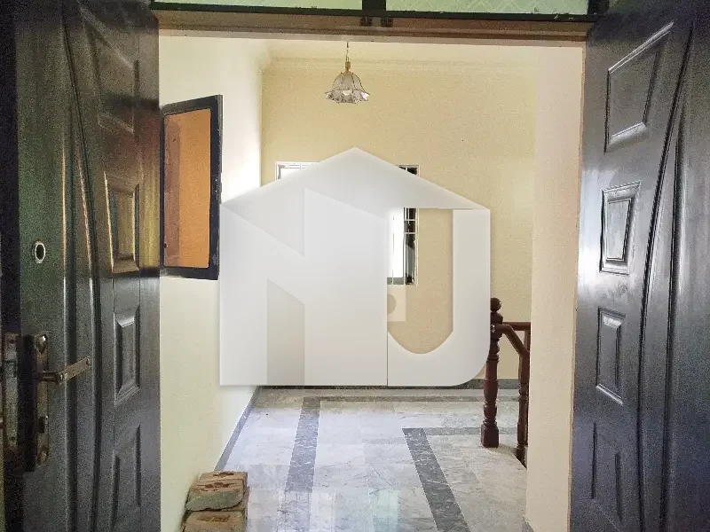 7 Bedrooms Beautiful House For Rent With Basement In F-11, Islamabad, photo 18