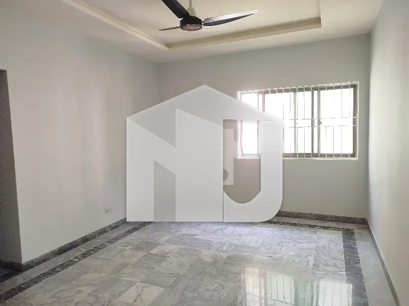 7 Bedrooms Beautiful House For Rent With Basement In F-11, Islamabad, photo 9