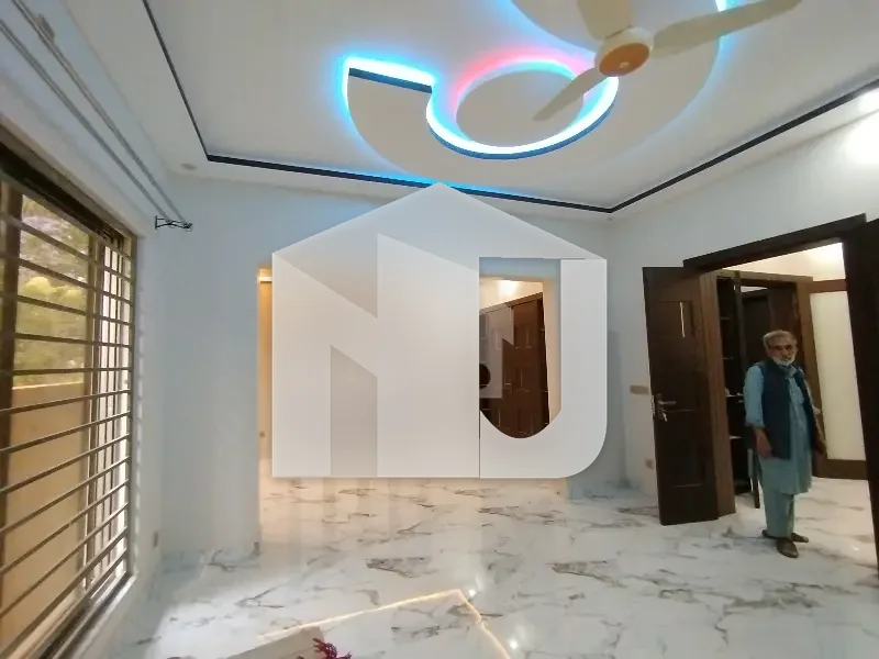 Brand New 666 Sq. Yards House For Rent In F-11, Islamabad, photo 14