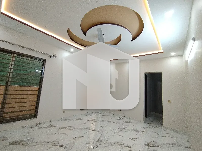 Brand New 666 Sq. Yards House For Rent In F-11, Islamabad, photo 18