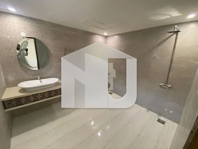 Beautiful House Available For Rent On Prime Location, photo 14