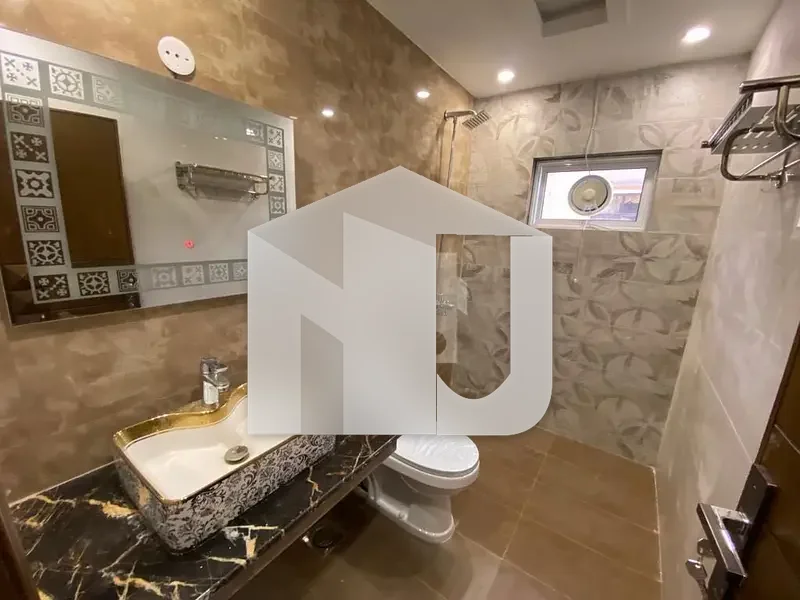 Beautiful House Available For Rent On Prime Location, photo 20