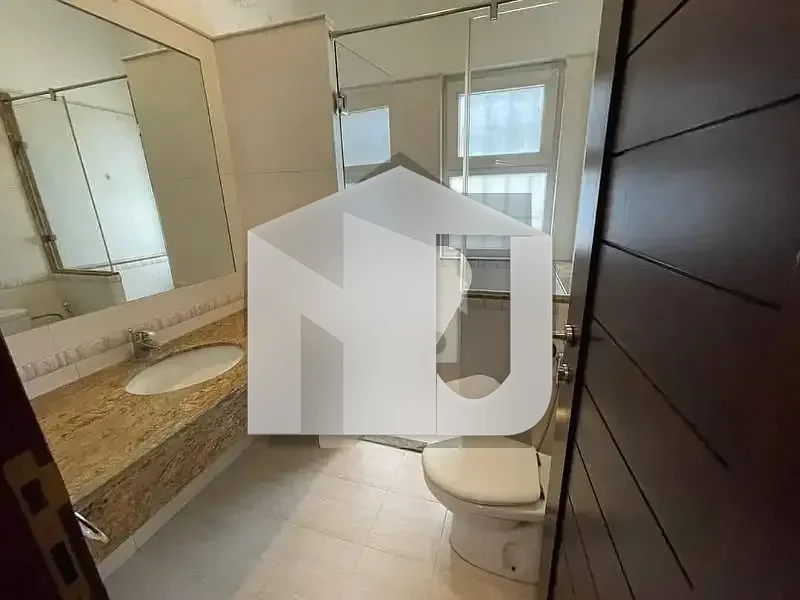 Spacious 6-Bedroom House With Front Garden Available For Rent In F-8 Islamabad, photo 19