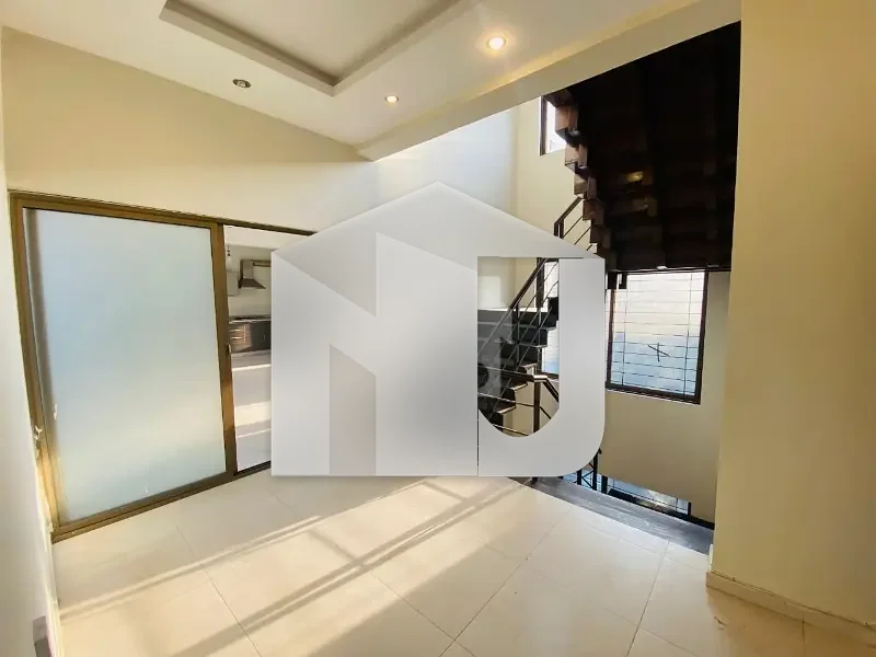 Luxurious Villa On Extremely Prime Location Available For Rent In Islamabad, photo 19