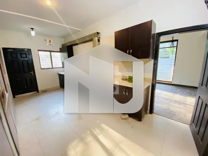 Luxurious Villa On Extremely Prime Location Available For Rent In Islamabad, photo 11