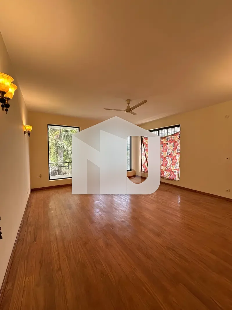 E-7 Prime Location Fully Renovated Luxury House Available For Rent., photo 13