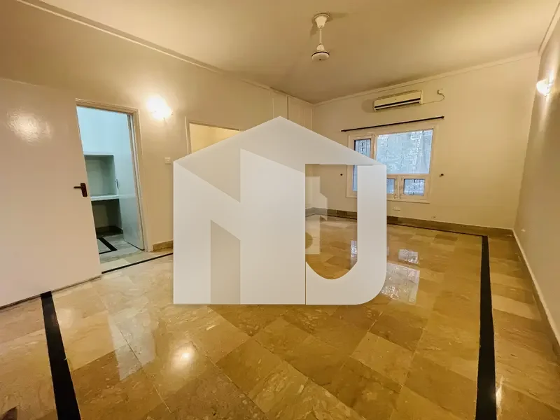 F-8 Margalla Facing House Available For Rent ., photo 12