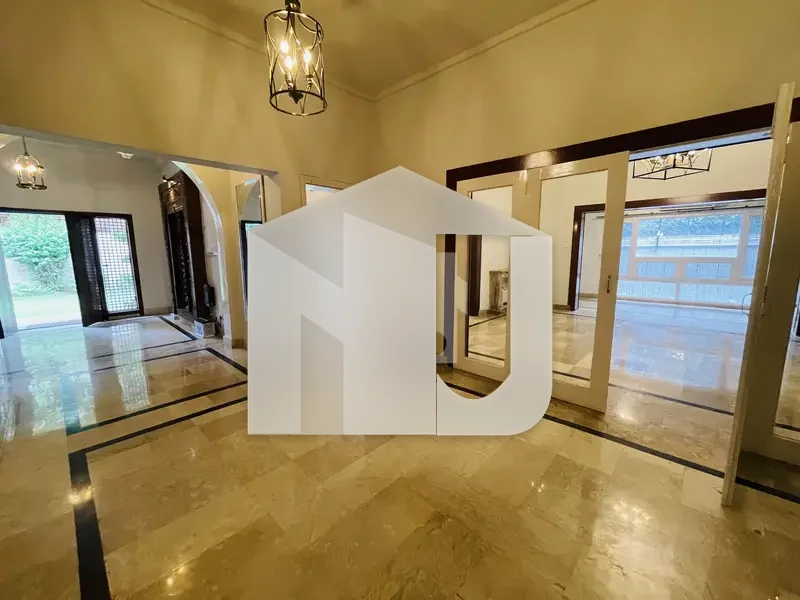 F-8 Margalla Facing House Available For Rent ., photo 18