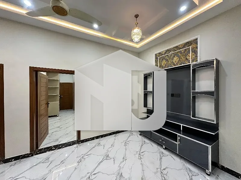 8 Marla Brand New House Available For Rent In B-17 Multi Gardens Islamabad, photo 13