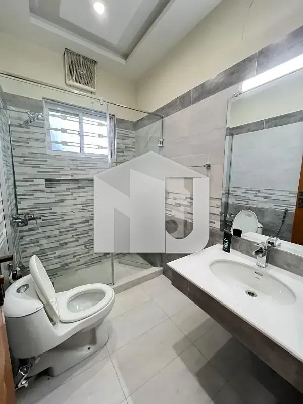 10 Marla Fully Furnished House, photo 14