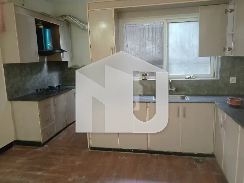 8 Marla House for Rent in C1 MPCHS Islamabad | Basement + Ground + Top Floor | Near Markaz, Masjid & Park, photo 27