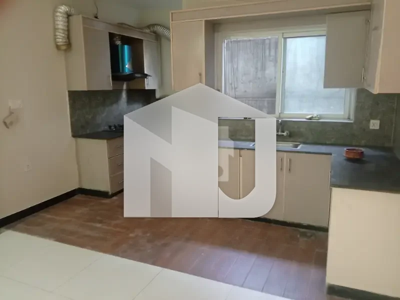 8 Marla House for Rent in C1 MPCHS Islamabad | Basement + Ground + Top Floor | Near Markaz, Masjid & Park, photo 21
