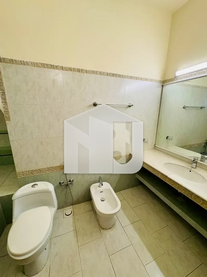 House For Rent In F-6 On Prime Location, photo 14