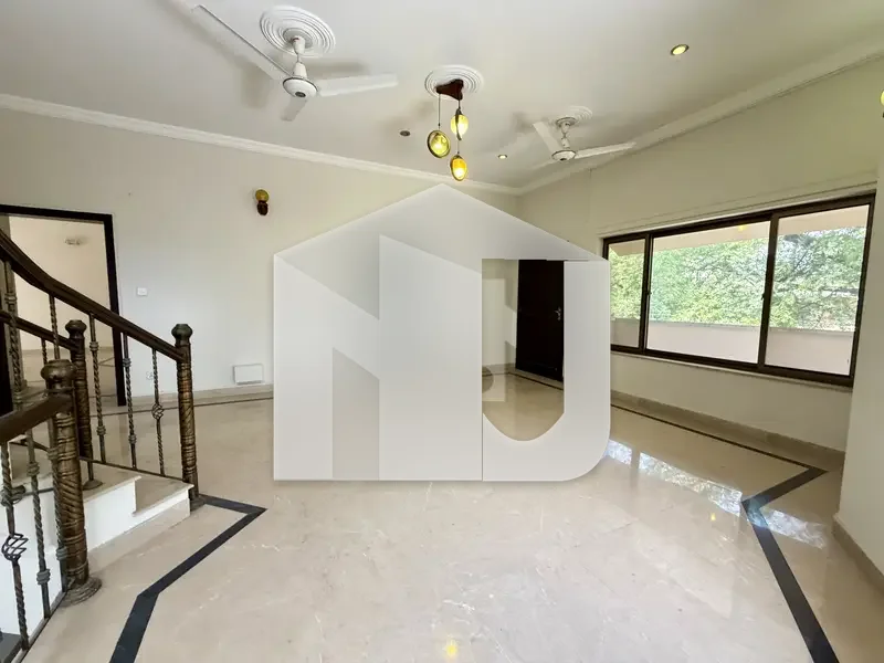 House For Rent With Basement In F-7 On Prime Location, photo 8