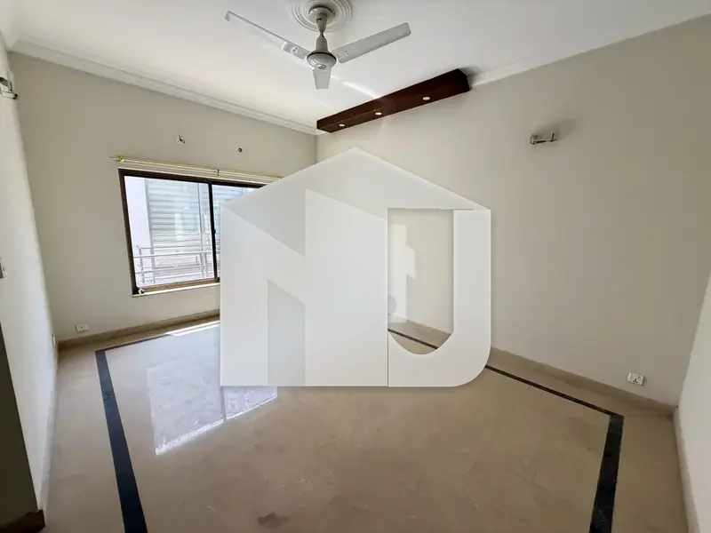 House For Rent With Basement In F-7 On Prime Location, photo 10