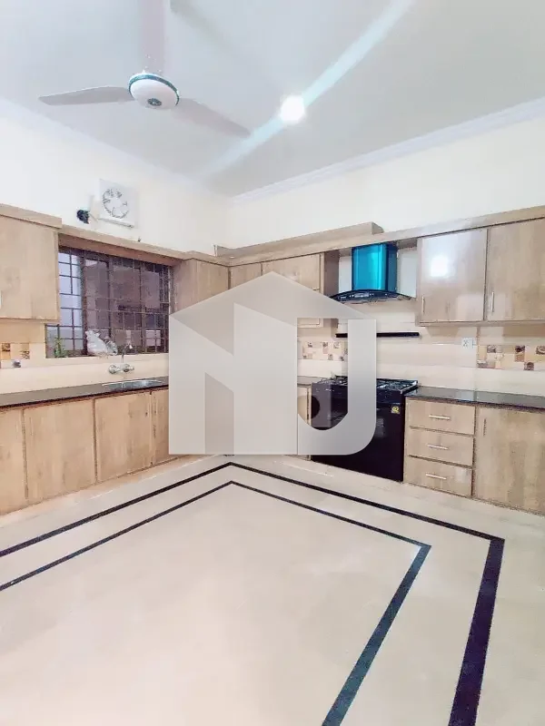 DHA 2 Islamabad Sector H Kanal House Available for Rent., photo 7