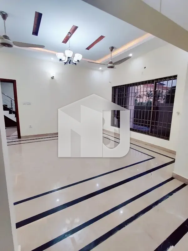 DHA 2 Islamabad Sector H Kanal House Available for Rent., photo 11