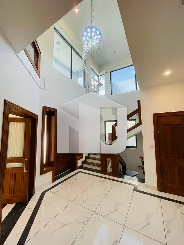 BRAND NEW DESIGNER HOUSE FOR RENT IN F-7, photo 2