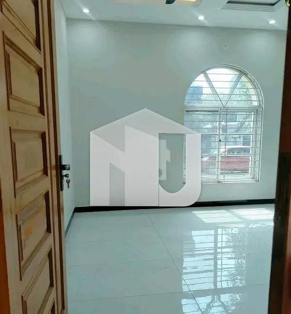 A 5 Marla House Is Up For Grabs In Faisal Town - F-18, photo 6