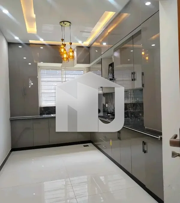 A 5 Marla House Is Up For Grabs In Faisal Town - F-18, photo 3