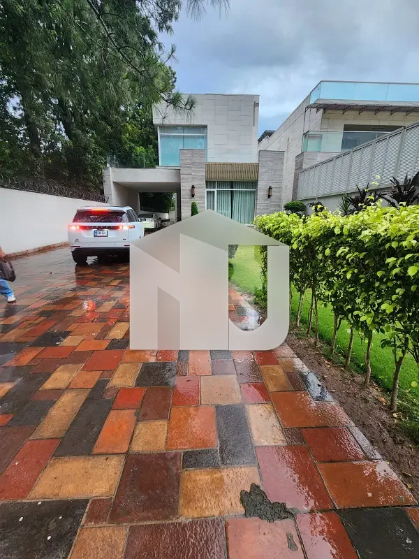 BRAND NEW HOUSE FOR RENT IN F-7, photo 13