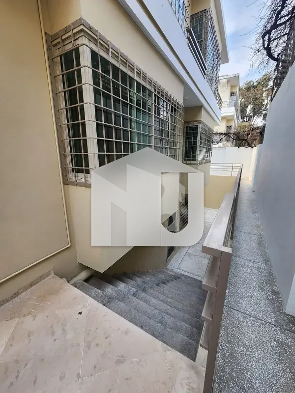 BRAND NEW FULL HOUSE FOR RENT IN F-6, photo 27