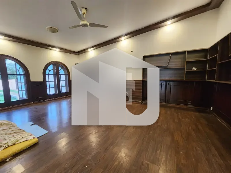 F-6/2 FULL HOUSE FOR RENT WITH EXTRA LAND, photo 27