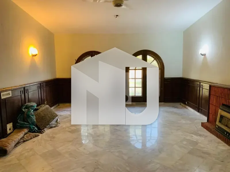 F-6/2 FULL HOUSE FOR RENT WITH EXTRA LAND, photo 3