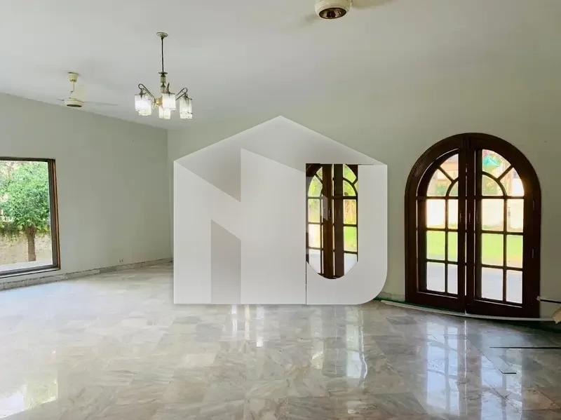 F-6/2 FULL HOUSE FOR RENT WITH EXTRA LAND, photo 5