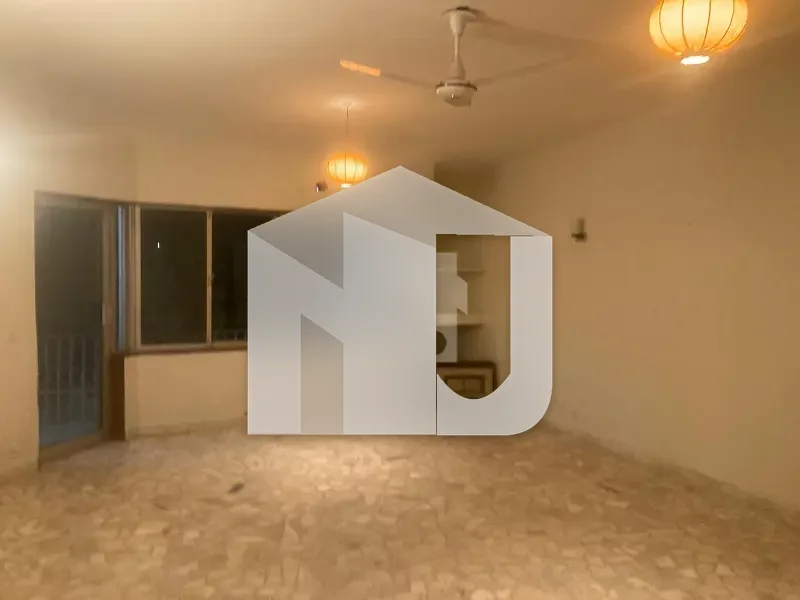 F-6/2 FULL HOUSE FOR RENT WITH EXTRA LAND, photo 14