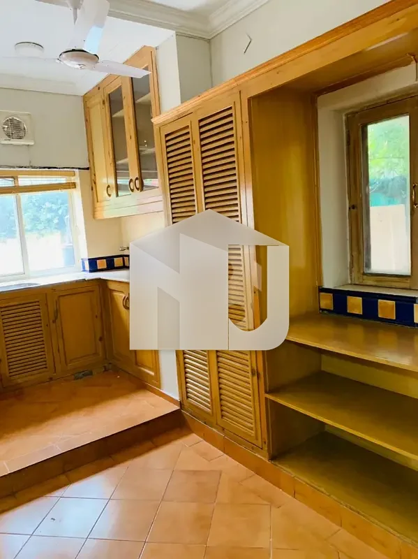 BEAUTIFUL HOUSE FOR RENT IN F-6/3, photo 7