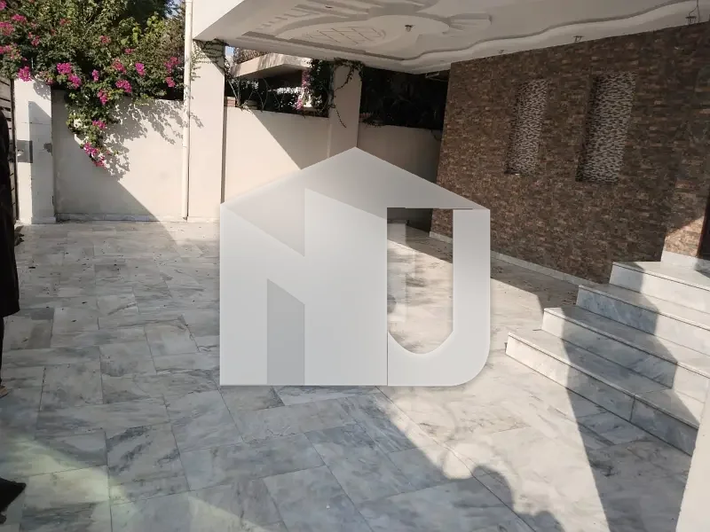 BEAUTIFUL HOUSE AVAILABLE FOR RENT IN G-6, photo 8