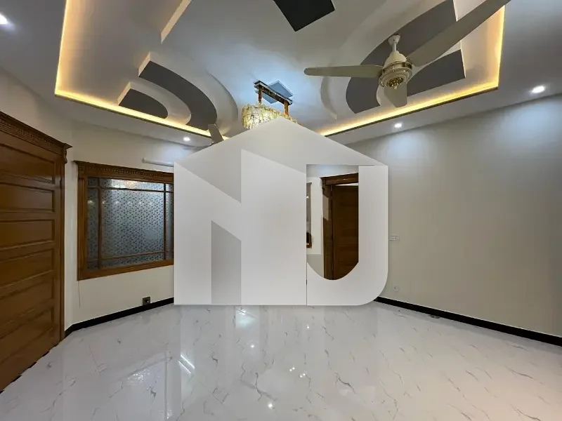 Brand New Tile flooring double story house available for rent, photo 2