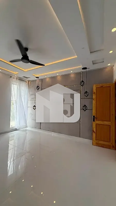 Top City 10 Marla House For Rent, photo 13