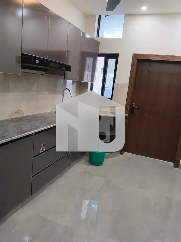 I 8 3 Islamabad  bestment+ground+upper house for rent, photo 6