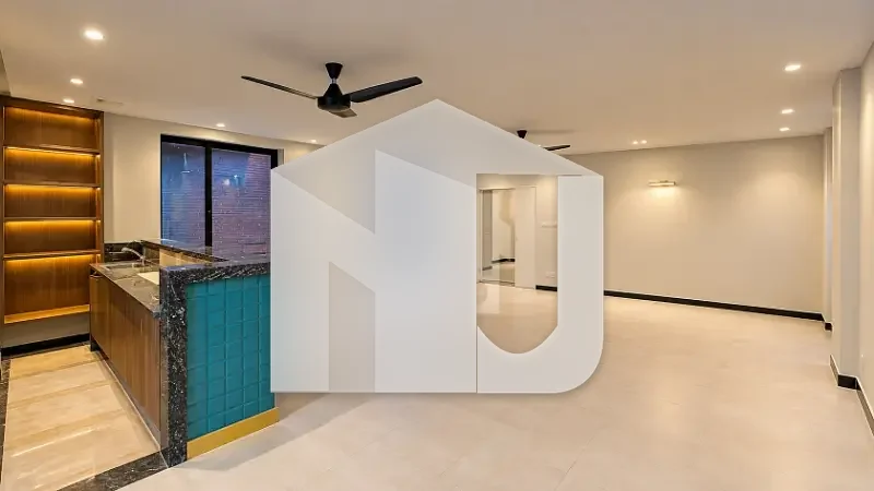 Luxurious 6-Bedroom House With Lift & Basement For Rent In F-7, photo 16