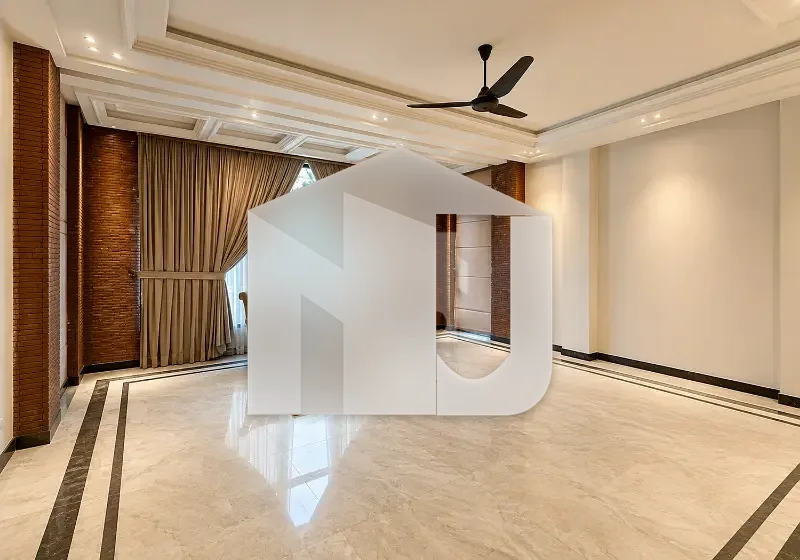 Luxurious 6-Bedroom House With Lift & Basement For Rent In F-7, photo 9